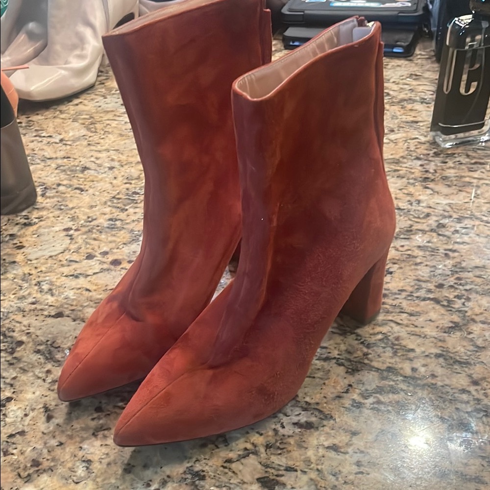 Club Monaco Brown Heeled Boots with Suede Finish